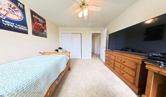 203 Cynwyd Dr, Absecon, NJ 08201