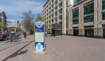 1050 N TAYLOR St 1-203, Arlington, VA 22201
