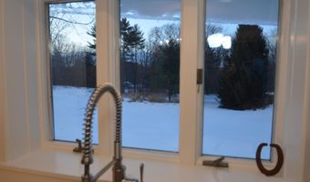410 Wallace Rd, Bedford, NH 03110
