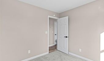 230 S 4th St, Austin, IN 47102