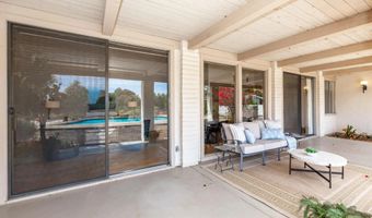 2357 Royal Crst, Escondido, CA 92025
