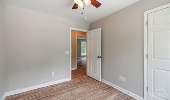 560 Bethany Ct, Athens, GA 30606