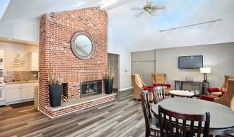 1956 N Silver Lake Rd, Arlington Heights, IL 60004