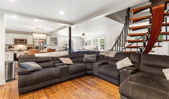 41 Dexter Rock Rd, Lincoln, RI 02865