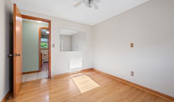 103 Emily Ln, Bristol, CT 06010
