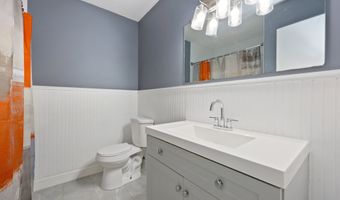 5 Stevens St, Bridgeport, CT 06606