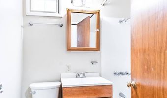 834 NE 11th St, Bend, OR 97701