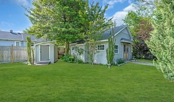 109 Capstan Ave, Beachwood, NJ 08722