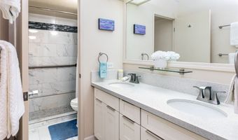 98-500 Koauka Loop 3L, Aiea, HI 96701