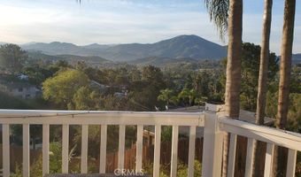 10549 Queen Ave, La Mesa, CA 91941