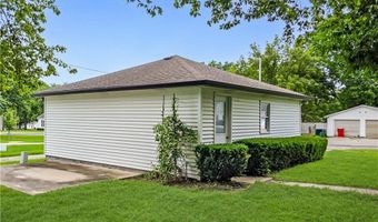 213 W 2nd St, Alma, MO 64001