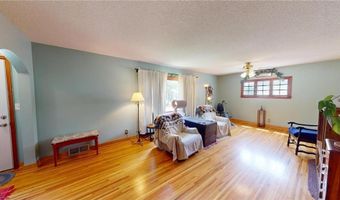917 Valley Ave, Albert Lea, MN 56007