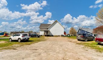 124 W Hobart St, Ashley, IN 46705