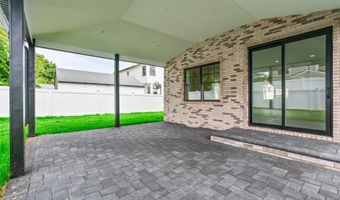 78 Shafter Ave, Albertson, NY 11507
