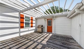 406 Fred Ave, Agua Dulce, TX 78330