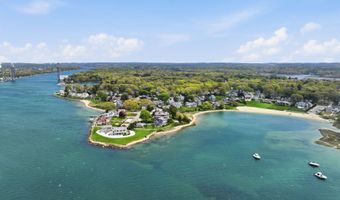 4 Cross Rd, Bourne, MA 02532