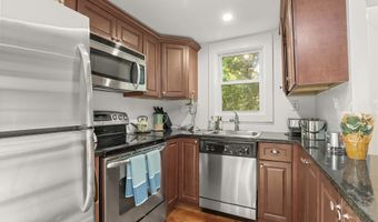 47 Hollow Tree Ridge Rd, Darien, CT 06820