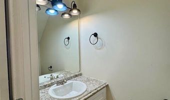 7224 Crestside Dr 1, Austell, GA 30168