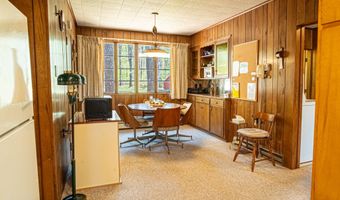35 Middle Rd, Acton, ME 04001
