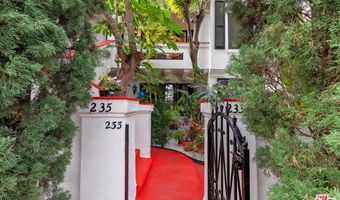 233 S Doheny Dr, Beverly Hills, CA 90211