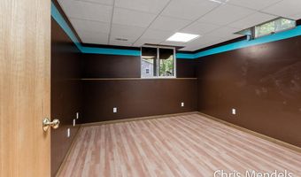 11121 Timberline Dr, Allendale, MI 49401
