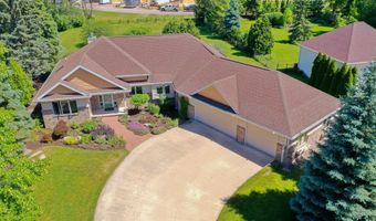 1900 E ORCHARD BLOSSOM Dr, Appleton, WI 54915