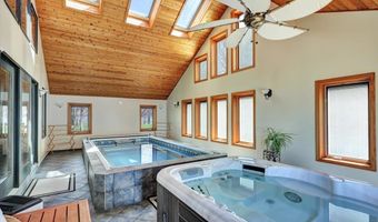 1360 Windmill Point Rd, Alburgh, VT 05440