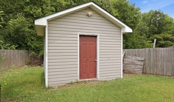 3726 Countryaire Dr, Ayden, NC 28513
