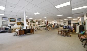 419 2nd St, Aurora, IN 47001
