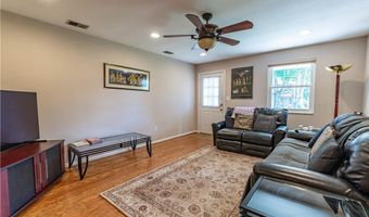 2442 Lisa Ln, Allentown, PA 18104