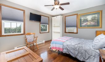 26 Skyview Ter, Bristol, CT 06010
