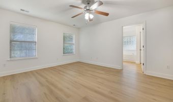 357 TANGLEWOOD Cir, Alabaster, AL 35007