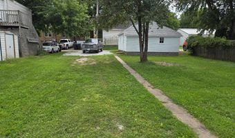 1105 13th St, Auburn, NE 68305