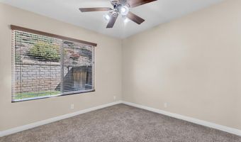 4853 Colony Dr, Camarillo, CA 93012