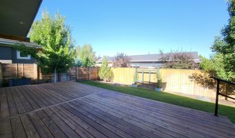 61406 Duncan Ln, Bend, OR 97702