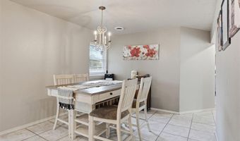 319 Cameron Dr, Altus, OK 73521