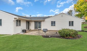 71 Irongate Ln, Aberdeen, NJ 07747