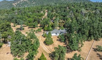 44670 Thunderhead Dr, Ahwahnee, CA 93601