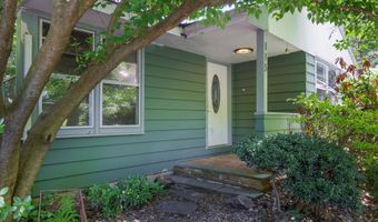 115 Browns Dock Rd, Atlantic Highlands, NJ 07716