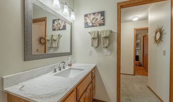 7549 W Village Crest Dr, Madison, WI 53719
