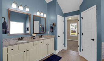 180 Crimson Queen Dr, Blythewood, SC 29016