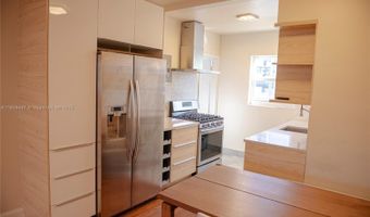 10078 E Bay Harbor Dr 78D, Bay Harbor Islands, FL 33154