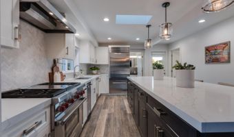 129 Santa Cruz Ave, Aptos, CA 95003
