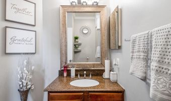 2002 MEDINAH RIDGE Rd, Accokeek, MD 20607