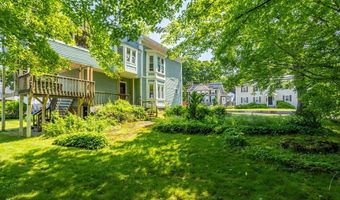 40 Washington St, Ayer, MA 01432