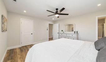 85 Vanderbilt Rd, Bristol, CT 06010