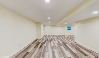 8 GEORGETOWN Ct, Algonquin, IL 60102
