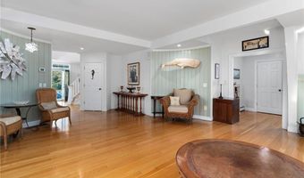 27 W Willow Ln, Charlestown, RI 02813