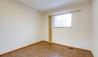 684 Sherwood Dr, Aurora, OH 44202