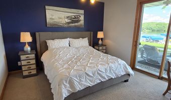 14 Iowa St A3, Arnolds Park, IA 51331